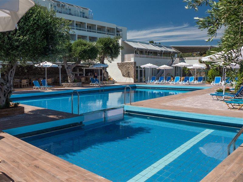 Alexandros Hotel ペラマ エクステリア 写真