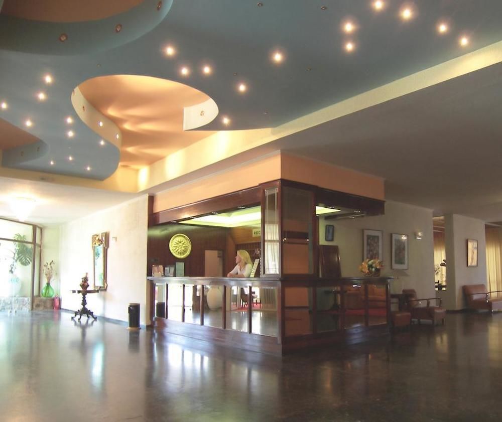 Alexandros Hotel ペラマ エクステリア 写真